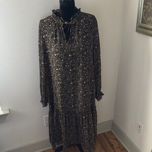 Arnie Says Norwegian Brand Sz M floral print Boho tiered lightweight Boho dress